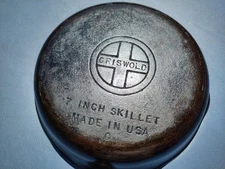 Vintage GRISWOLD Cast Iron 7 INCH SKILLET