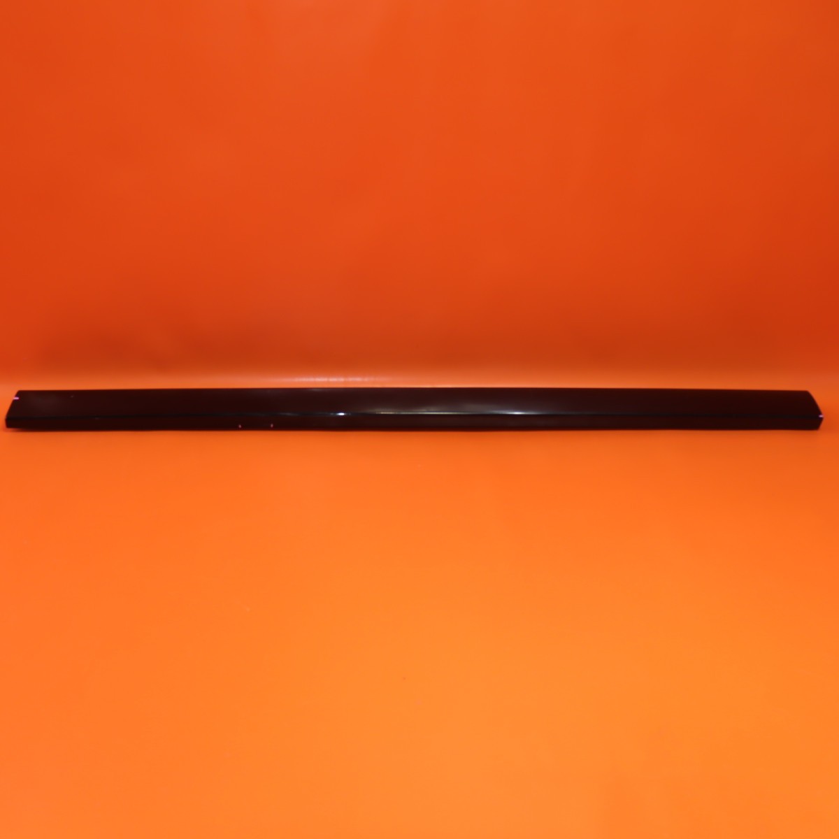 ROLLS ROYCE CULLINAN DOOR MOLDING RIGHT FRONT 2019-2022 2023 51137448586 OEM