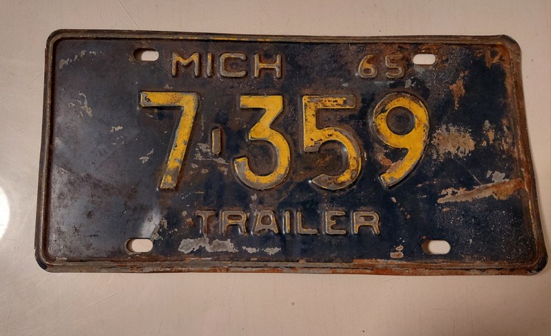 1965 Michigan License Plate Trailer # 7-359