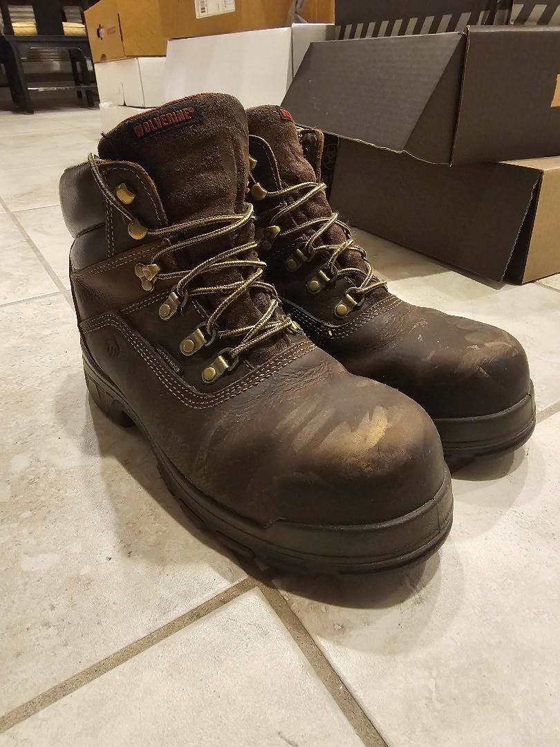 work boots - image 4