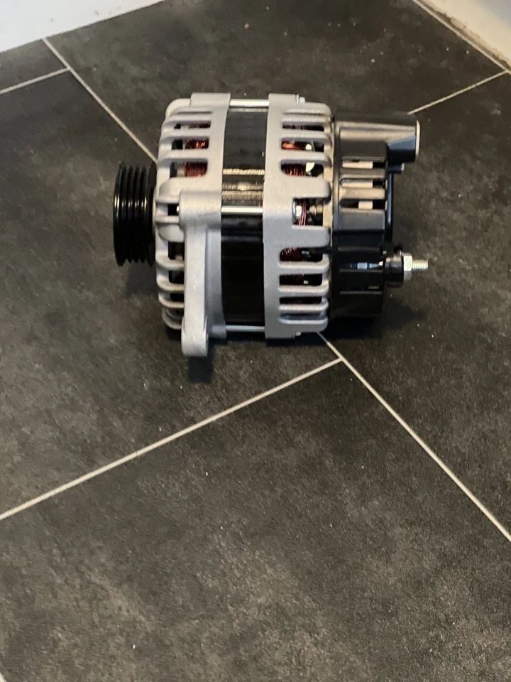 HELLA 8EL 012 426-801 ALTERNATOR - Image 4 of 4