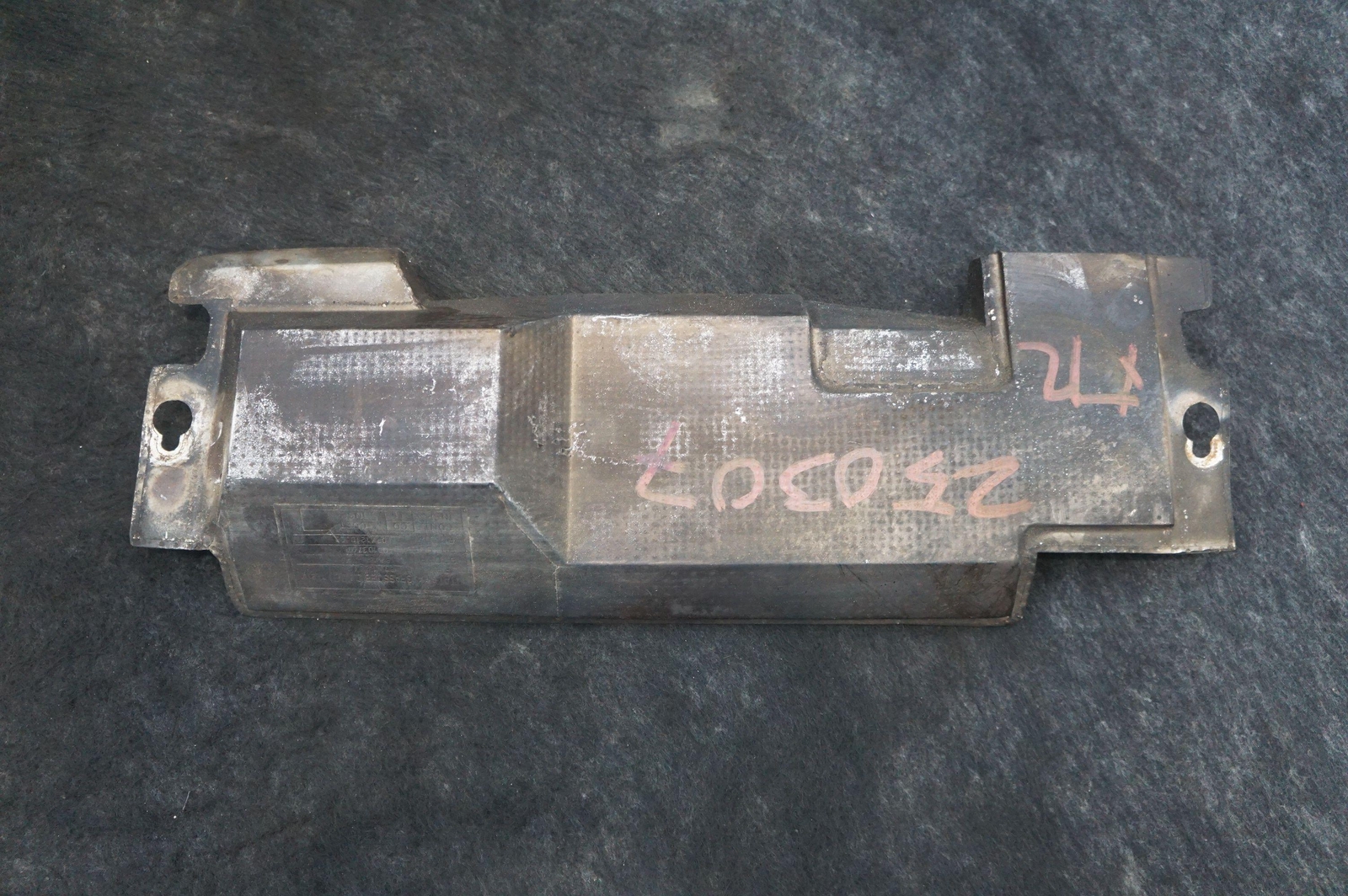 Right Engine Exhaust Manifold Shield 400103767 Lamborghini Gallardo Spyder 2008