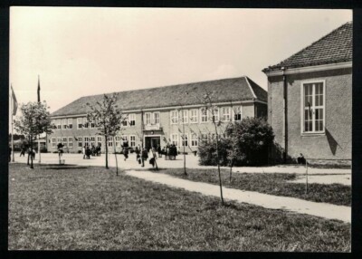 Heinersdorf im Kr. Fürstenwalde 1971, Neubau Polytechnische Oberschule
