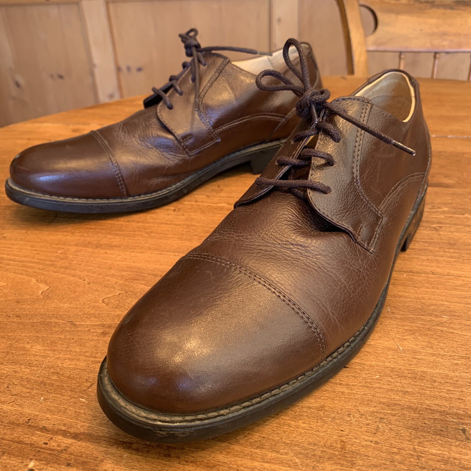SAOLA Oxford uomo Studio Belvedere marrone scuro punta a cappuccio taglia 9 1 2 M