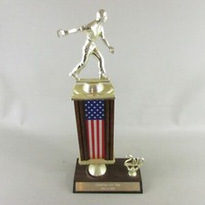 HORSESHOE TROPHY AWARD 14" TALL  wood Base USA Flag