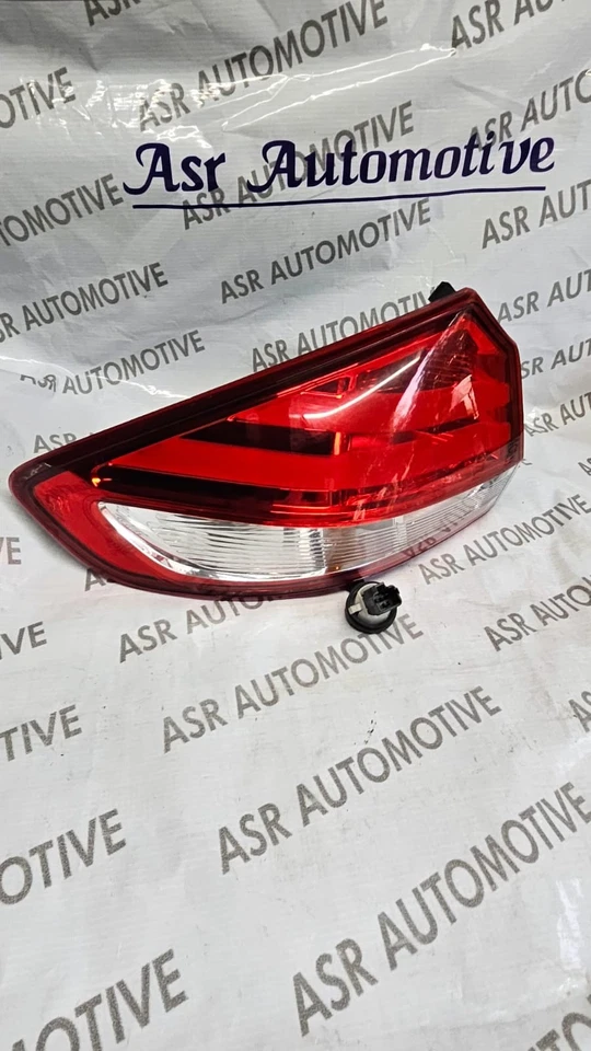 LUZ TRASERA SUZUKI CIAZ L.H 35604M82R00 Foto 4 de 4