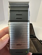 VTG Braun 5567U Rechargable Electric Shaver w/ Trimmer/ Tested & Works, W Case