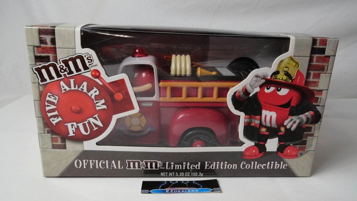 その他 m&m's FIRE TRUCK CANDY DISPENSER 2006 Mars Inc. M&Ms Fire Department Fire Truck M&M dispenser