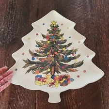 Vintage 18" Christmas Tree Shaped Cookie Serving Tray Taipro MCM ~Plastic Decor