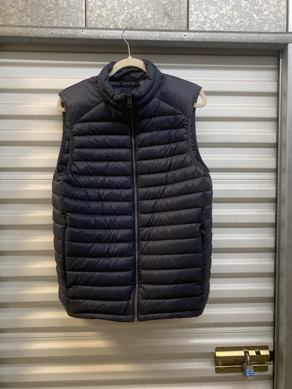 Women's 700 Fill Power Down Vest in Blue - Medium - Lightweight & Warm