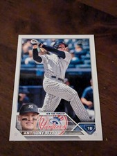 2023 Topps Series Two Anthony Rizzo New York Yankees card# 596