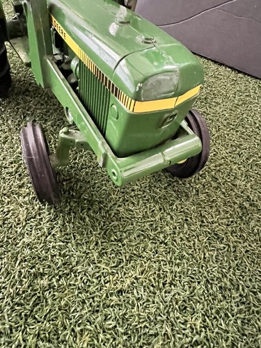 Vintage Ertl John Deere Tractor Toy Diecast Model with Scoop Bucket - Picture 5 of 8