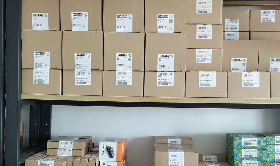 Phoenix Contact MINI MCR-SL-UI-F 2864082 module NEW Free delivery us free tax - Image 2 of 2