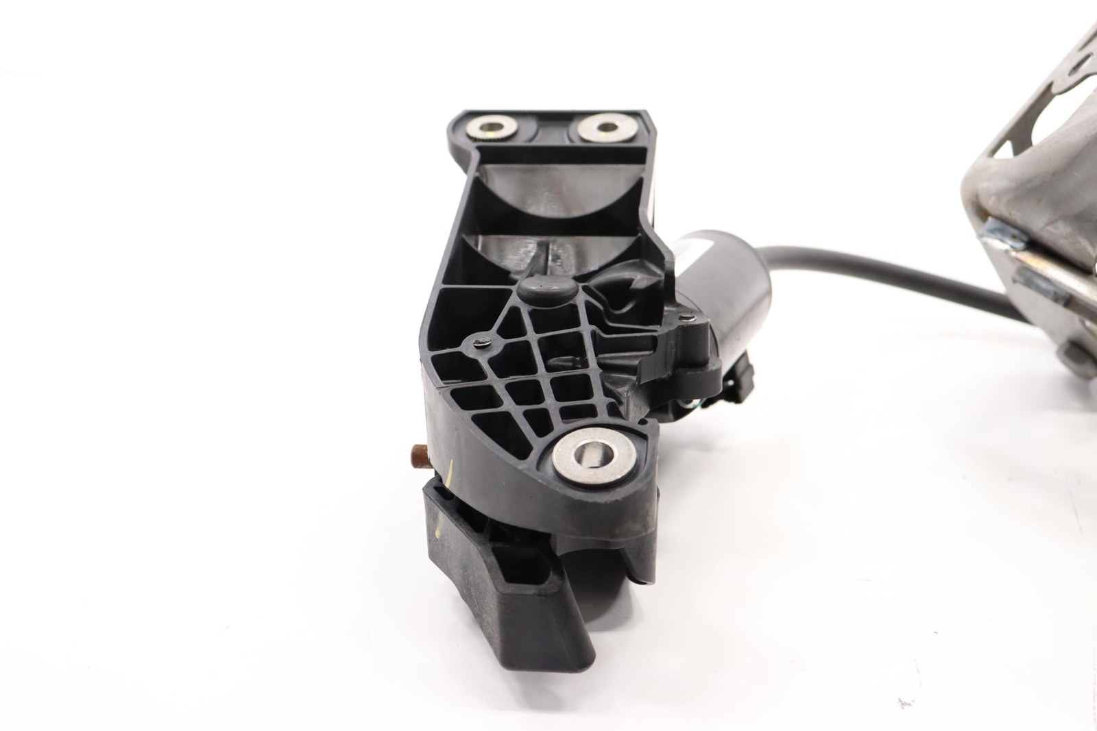 2014-2024 MASERATI QUATTROPORTE BRAKE FOOT STOP PEDAL W/ BRACKET OEM 06700311110