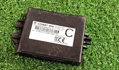 Toyota Camry 2015-2017 Immobilizer ECU 89780-06041 control module Oem Used - Picture 1 of 9