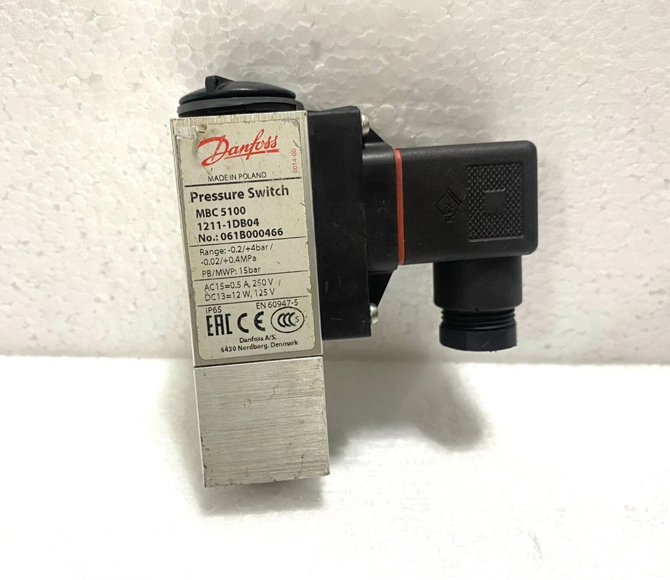 Danfoss MBC 5100 Pressure Control Switch 061B000466 - Image 2 of 4
