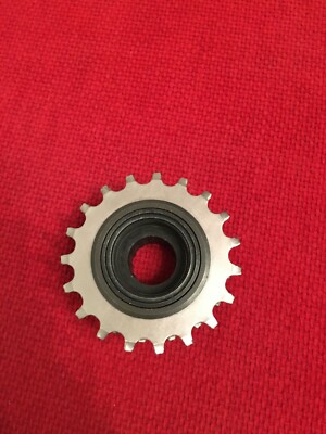 Cassette Shimano Dura-Ace MF-7400 7 Vitesses 12-19T – Vintage Piste UG, Bon état