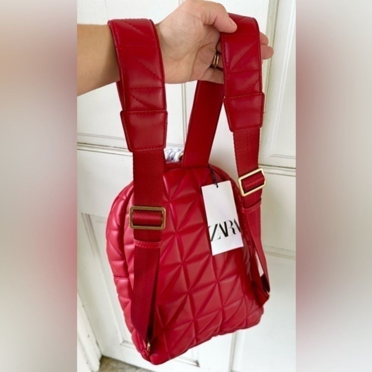 ZARA QUILTED BACKPACK 6349/ 810 ZARA QUILTED BACKPACK 6349/ 810 New | Mercari main image 4