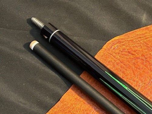 McDermott Select Serie Poolqueue mit Defy Carbonwelle Modell SL13 grün gefärbt - Bild 3 von 6