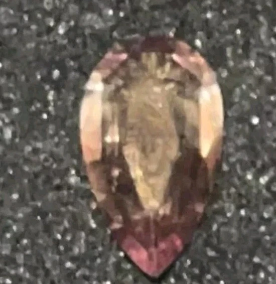 натуральный турецкий диаспор! Султанит 4,0 карата безупречный! ! РЕДКАЯ инвестиция!!! - Изображение 2 из 4