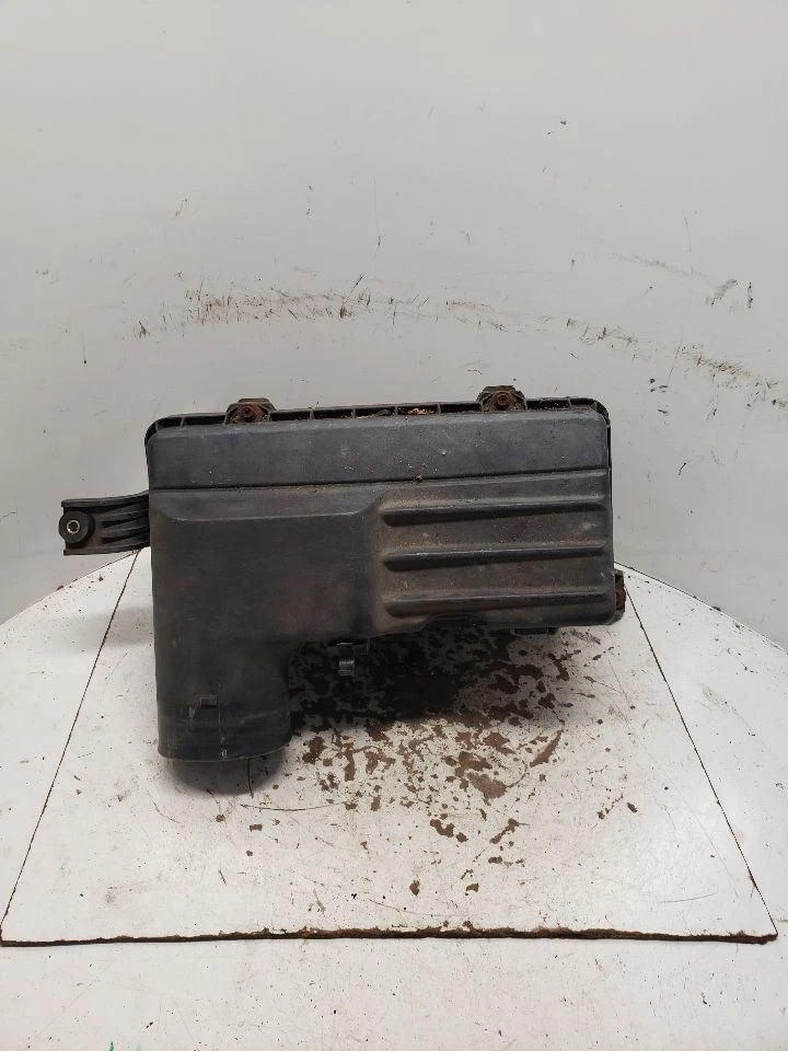 Filtro de aire 6 cilindros compatible con 01-03 CL 1399092 Foto 2 de 4