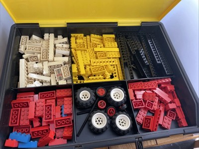 Lego 6714C02 Technic Aufbewahrungskoffer / Koffer gelb mit Tablett & inkl. Vintage Lego
