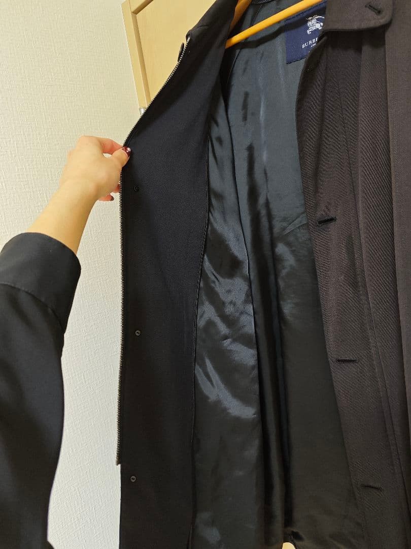 BURBERRY LONDON Men's Black Balenciaga Coat, Size L, Made in Japan thumbnail 7