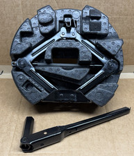 Juego de herramientas de gato de neumático de llanta de repuesto para Ford Focus 2012-2018 estuche de espuma OEM