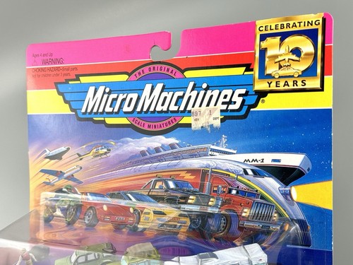 Micro Machines 10th Anniversary #37 Campers - Trailer Explorer Hiker Bear NEW - Picture 7 of 13