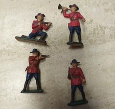 Soldatini Starlux 1 32