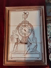 Fliesenbild im Delft-Stil ; Portalluhr mit 2 Engeln ; Reproduktion, 26 x 39 cm