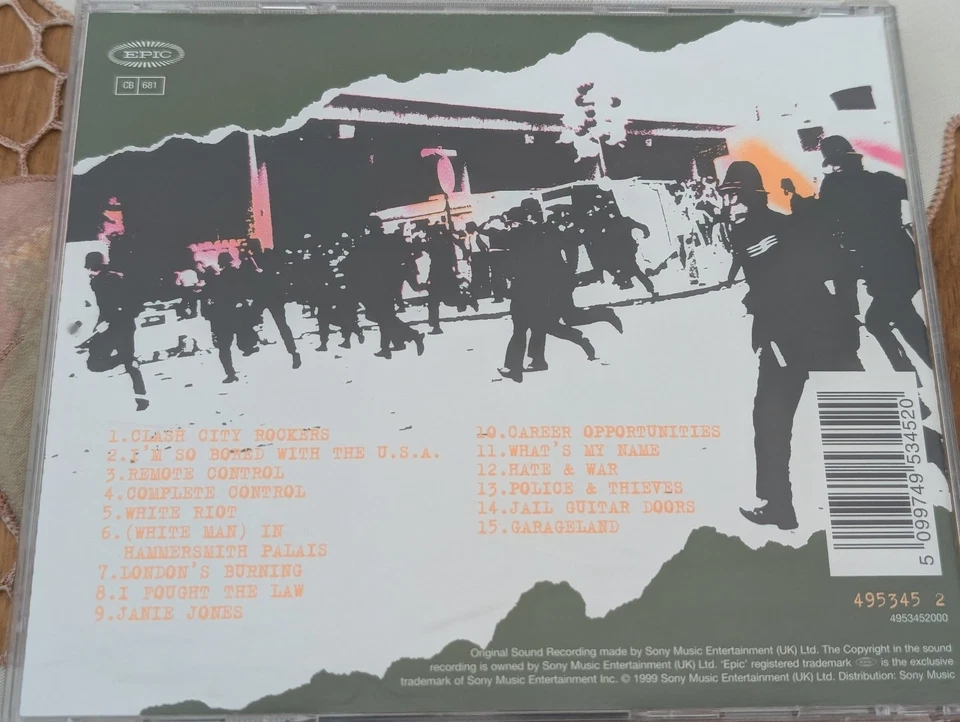 The Clash - The Clash - 1999 Epic Clash City Rockers I´m so bored with the U.S.A - Bild 4 von 4