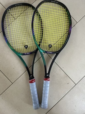2x YONEX VCORE PRO 97 Tennisschläger 626 cm², Balance 310 mm, Schwarz/Grün/Lila