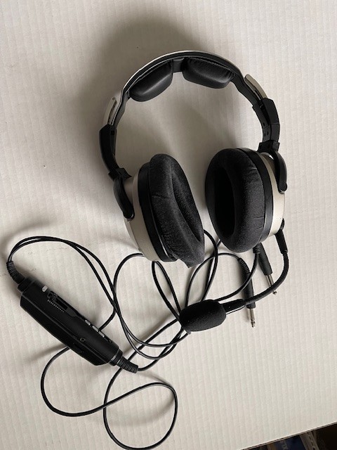 Lightspeed Zulu aviation headset with noise cancelling bluetooth