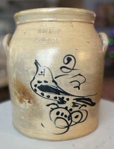 Stoneware crock with cobalt blue bird decoration by S. Hart, Fulton NY