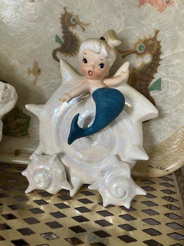 Vtg Lefton Mermaid Hanging On Seashell W/ 2 Matching Mini Seashells Wall Decor