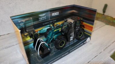 Britains 43271 in 1:32,  Sondermodell ASTON MARTIN JCB 541 Rad ,  NEU in OVP