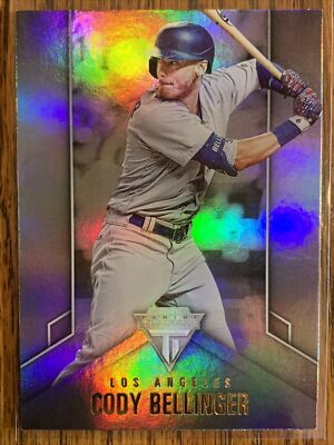 2020 Panini Chronicles TITANIUM Version Holo CODY BELLINGER Dodgers #5