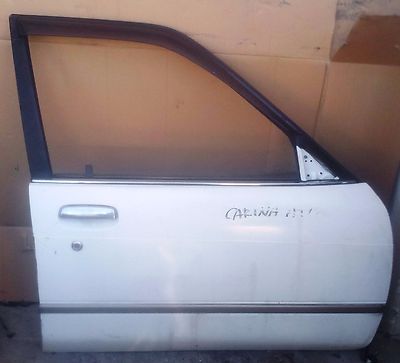 TOYOTA CARINA AT170 MODELL.1988 1992 BLANKE LEERE TÜR VORNE RECHTS GEBRAUCHT