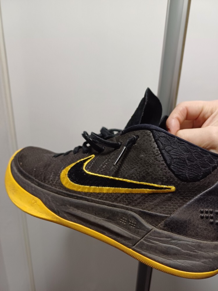 s-l1200.jpg s-l1200.jpg