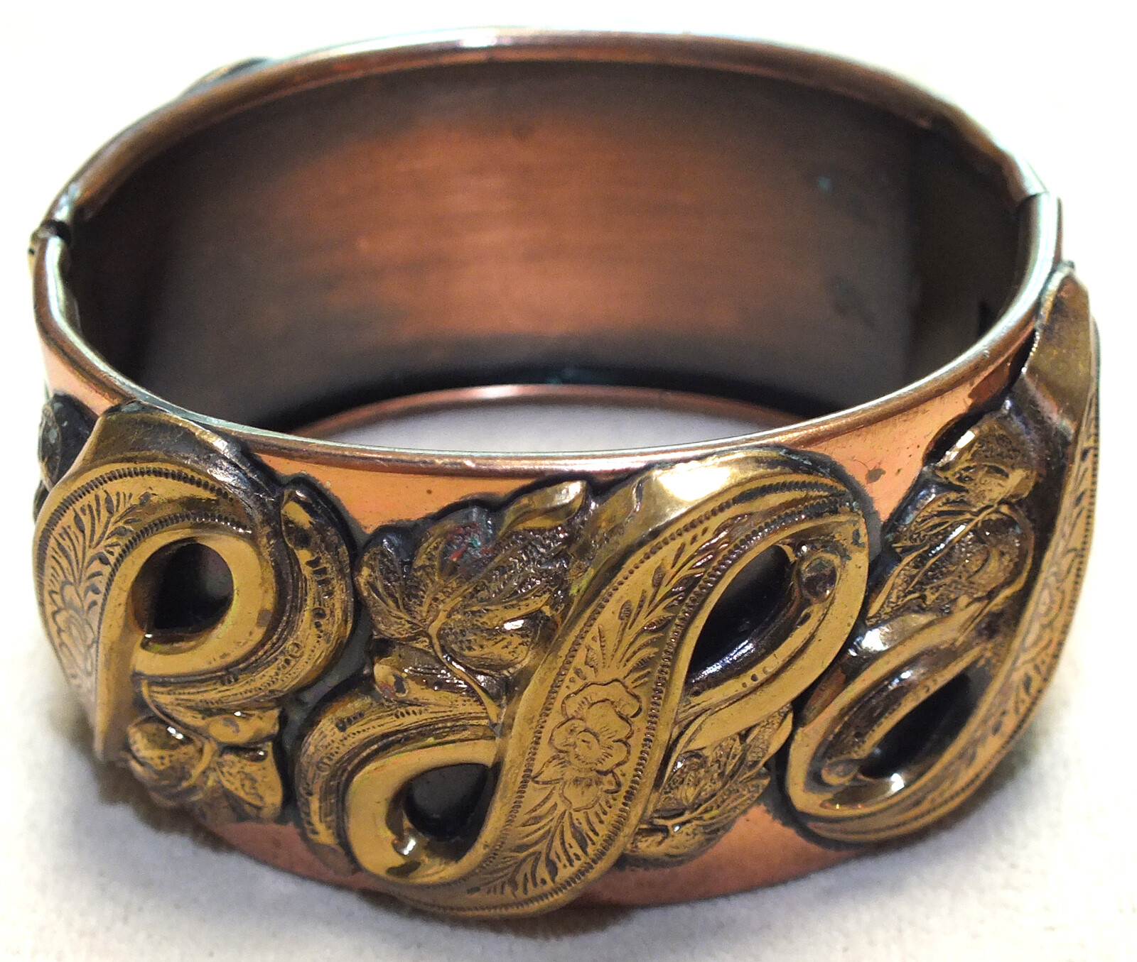 Beautiful Vintage Copper Designer Bangle Bracelet Gem