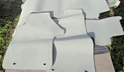 GENUINE VW TRANSPORTER T5 CARPETS MATS CARAVELLE SHUTTLE RHD FLOOR GREY