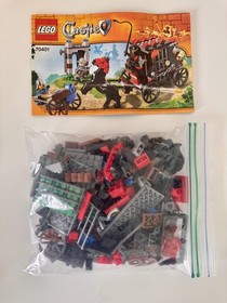 LEGO Castle: Gold Getaway (70401) 99% complete w/ box