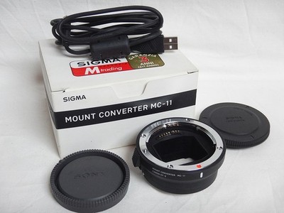 Sigma Mount Converter MC-11 Canon EF - Sony E Mount MINT Condition + BOX Box