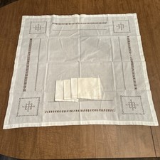 Vtg Open CutWork Linen Tablecloth 31x32/4 Mat...