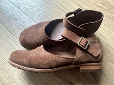 Kork-ease ~ zapatos bellota mary jane ~ gamuza marrón ~ hebilla de tacón plano ~ 8,5 usados en excelente estado