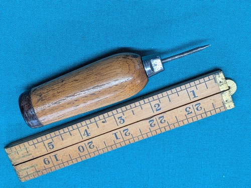Unknown Vintage Saddler's/Harness Hardwood Awl Handle with Locking Haft NICE!
