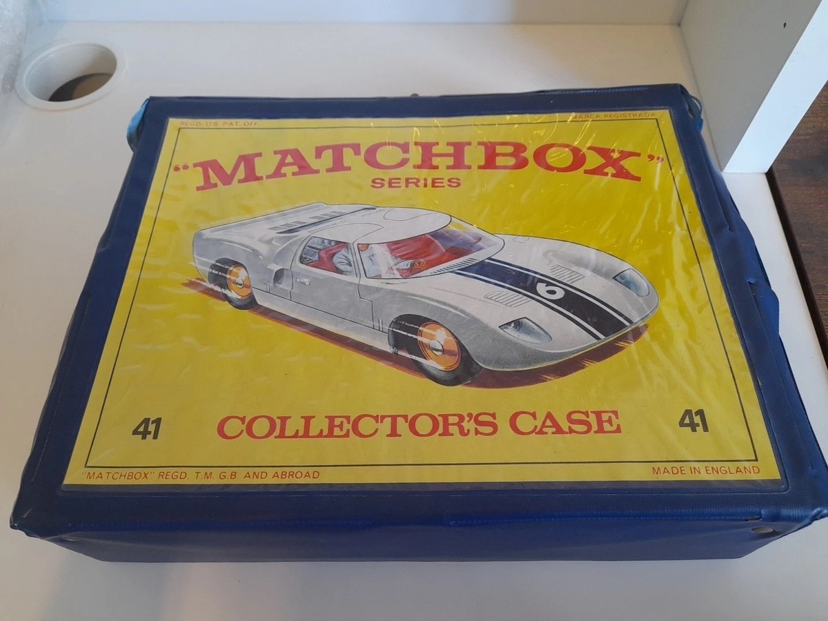 Original Vintage Matchbox Series Collector's Case 41 Carry Case