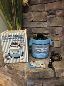 1950's Vintage DeVilbiss No. 145 Vaporizer Humidifier in Original Box