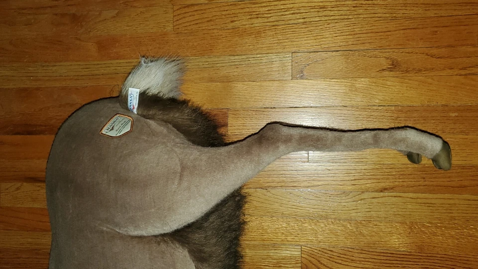 Gorgeous Life Size Hansa Reindeer 37" X 30" Nature Wildlife HandMade Replica - Image 4 of 4